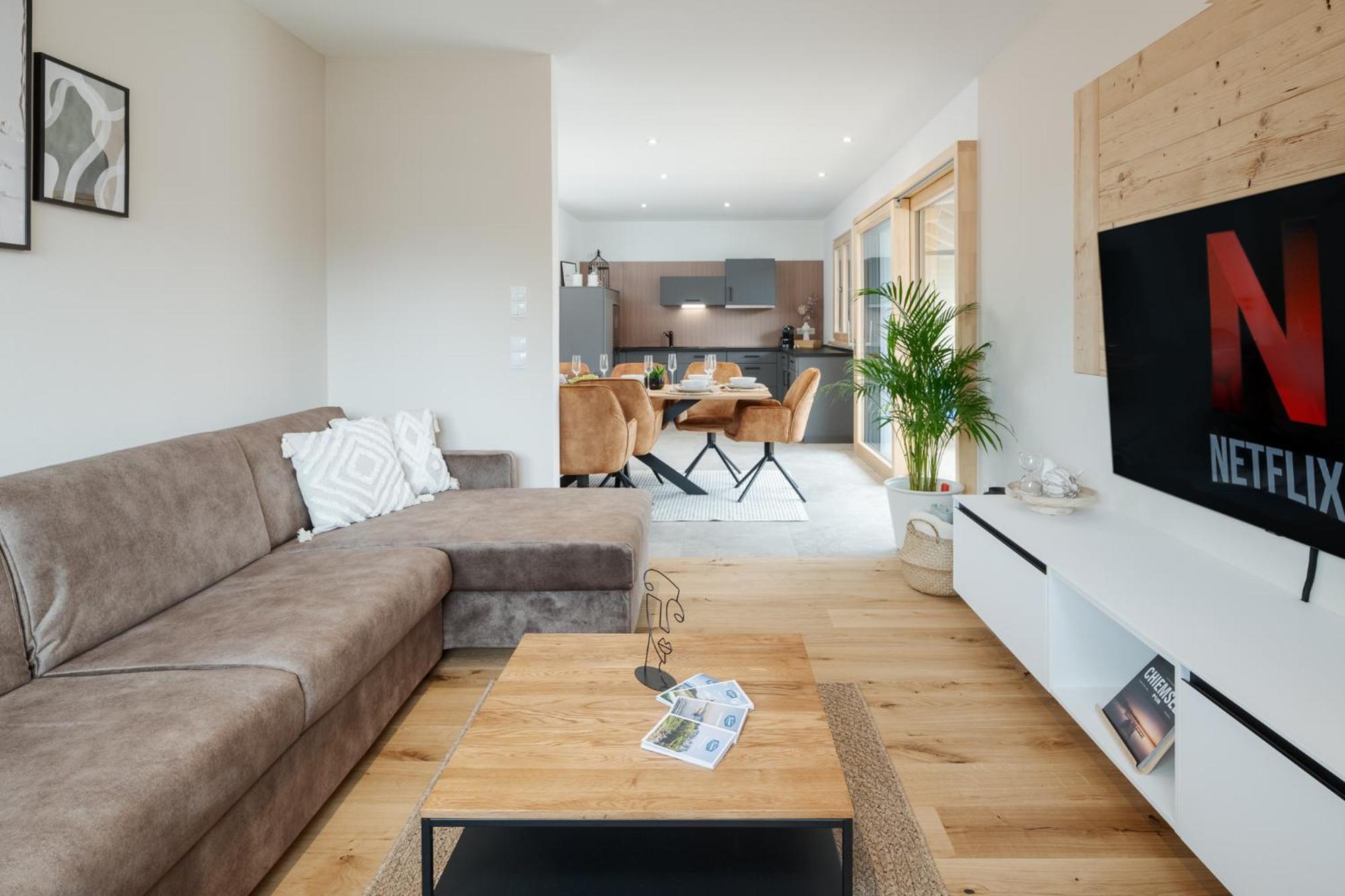 Fenjoy: Grosses Ferienapartment Im Neubau / Balkon / Bbq Apartment *