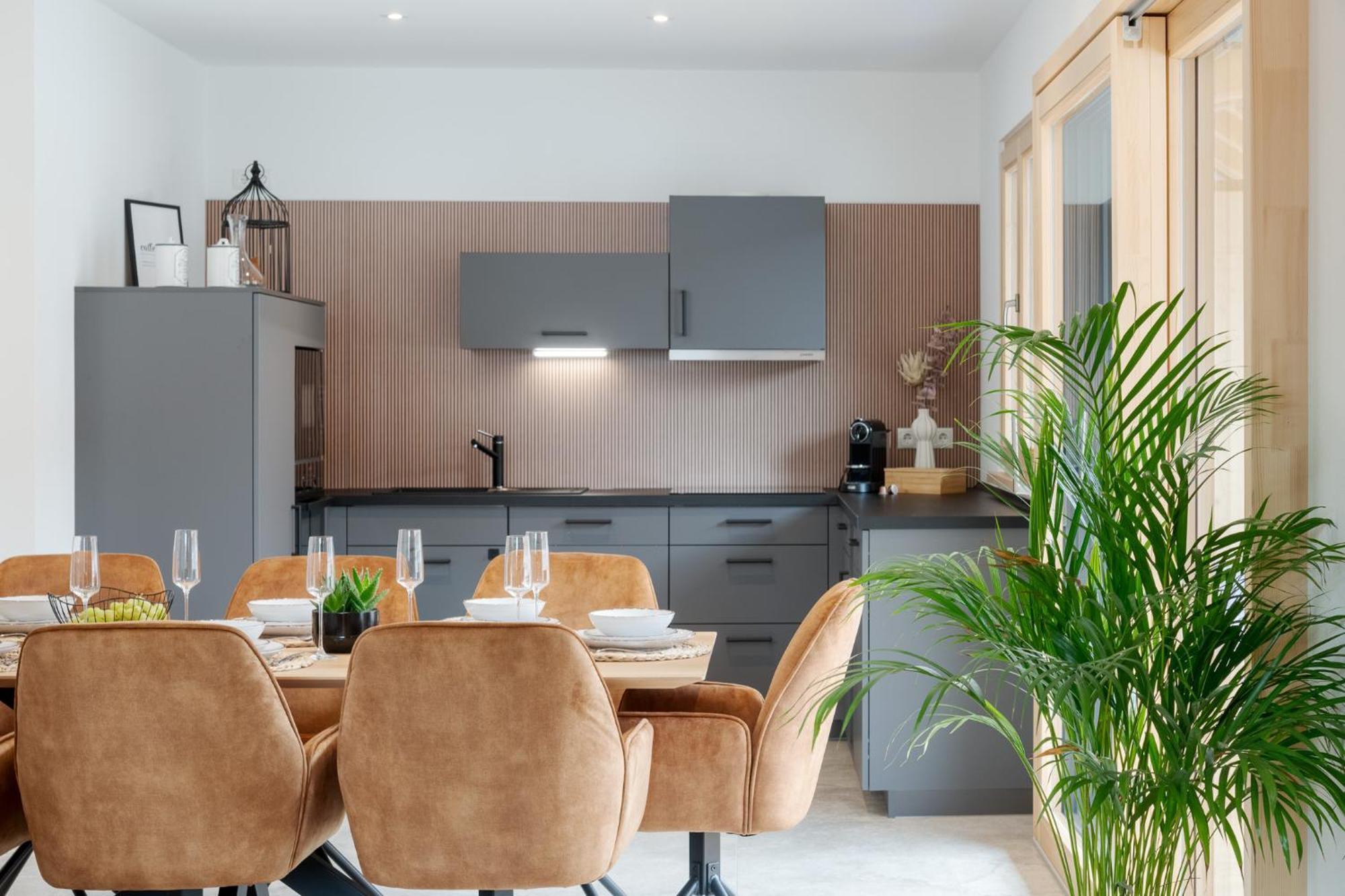 Apartment Fenjoy: Grosses Ferienapartment Im Neubau / Balkon / Bbq